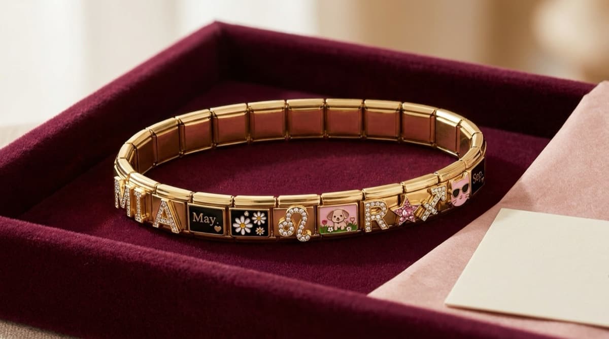 El diario completo: una pulsera italiana de charms dorada, doce charms y sitio para seis más